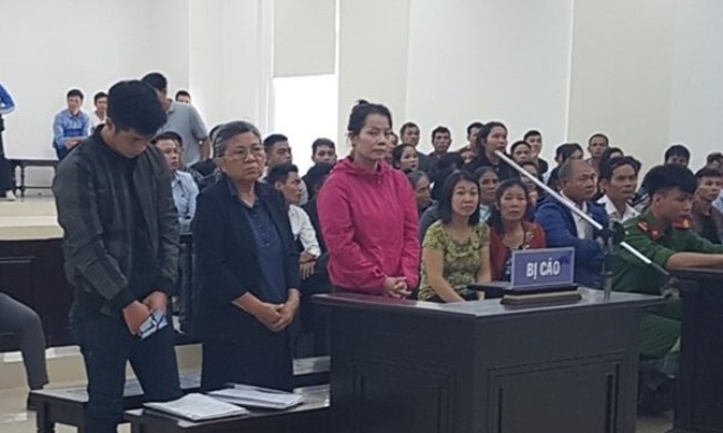 Vụ ‘’tố’’ lừa đảo XKLĐ kinh hoàng hàng triệu USD: Bài 8 - Tiếp tục hoãn tòa do có thêm nhiều người lao động kêu cứu